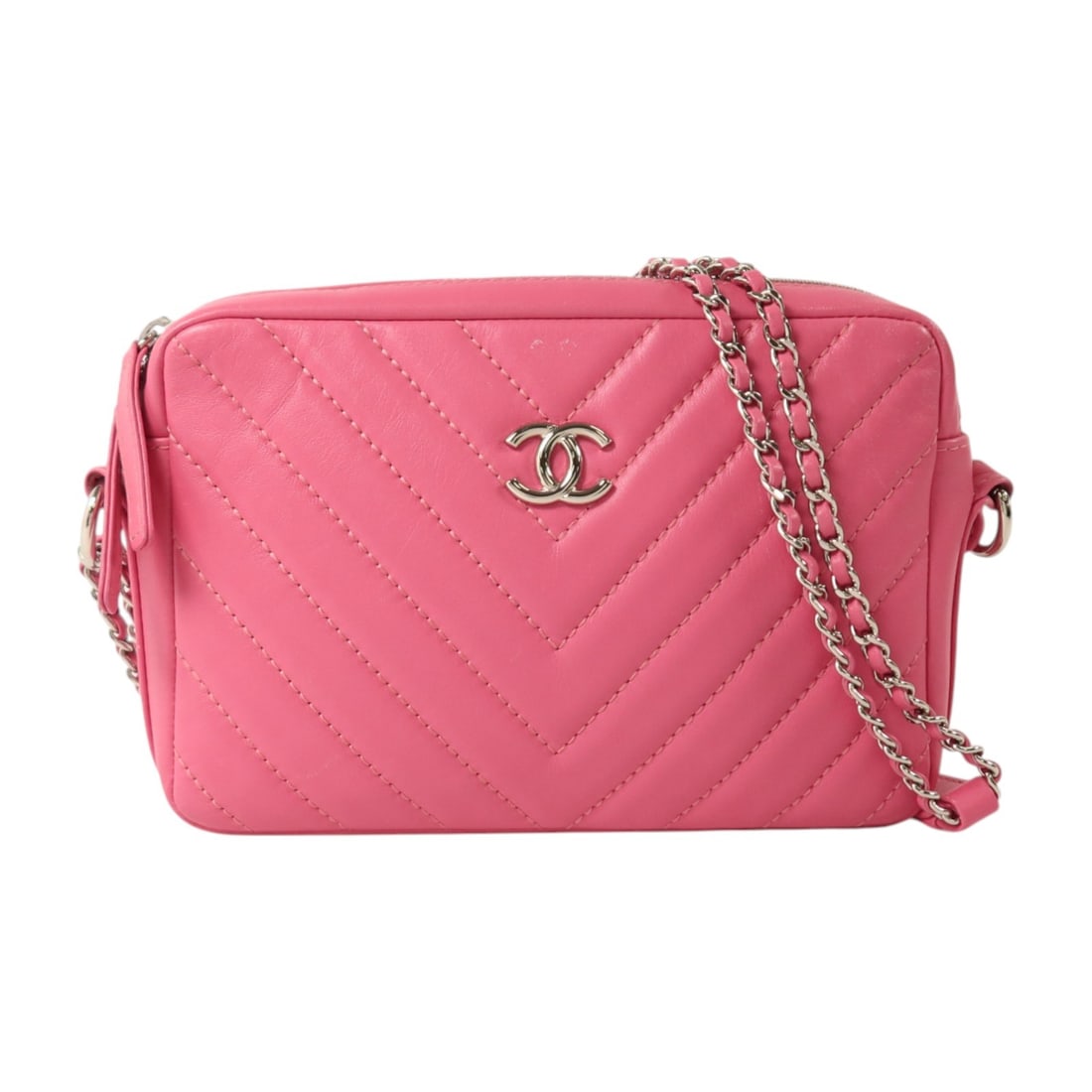 CHANEL Pink Lambskin CC Chain Shoulder Bag SHW: CHANEL Pink Lambskin CC Chain Shoulder Bag SHW This CHANEL shoulder bag is crafted from luxurious pink lambskin leather and features the signature CC design with silver-tone hardware. Designed for wom