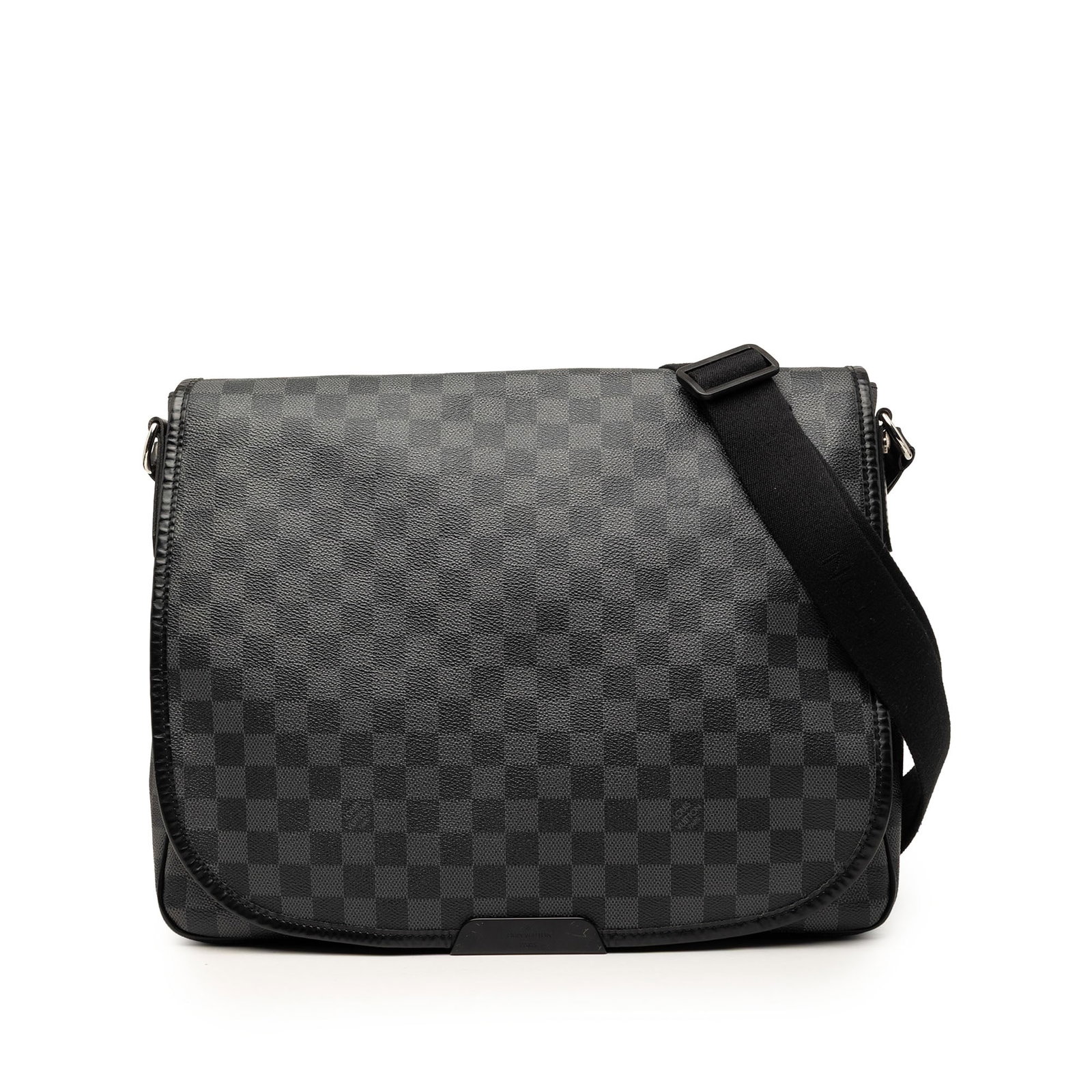Louis Vuitton Daniel GM Damier Graphite Messenger Bag: Louis Vuitton Daniel GM Damier Graphite Messenger Bag Louis Vuitton Damier Graphite Daniel GM messenger bag in damier graphite canvas with leather trim. This bag features an adjustable flat canvas str