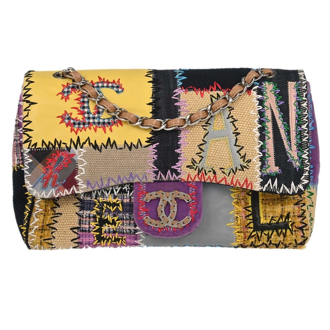 CHANEL Patchwork Jumbo Shoulder Bag Beige Tweed Leather: CHANEL Patchwork Jumbo Shoulder Bag Beige Tweed Leather Chanel patchwork jumbo shoulder bag in beige with a multicolor tweed patchwork design. This women's shoulder bag features a shoulder strap, logo