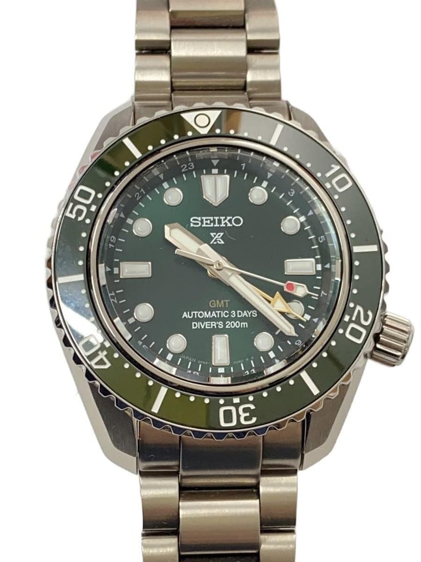 Seiko Prospex men's automatic diver wristwatch 6R54-00D0: Seiko Prospex men's automatic diver wristwatch 6R54-00D0 This is a pre-owned SEIKO PROSPEX Diver's Automatic 6R54-00D0 men's wristwatch. Made in Japan, it features automatic movement and is designed f