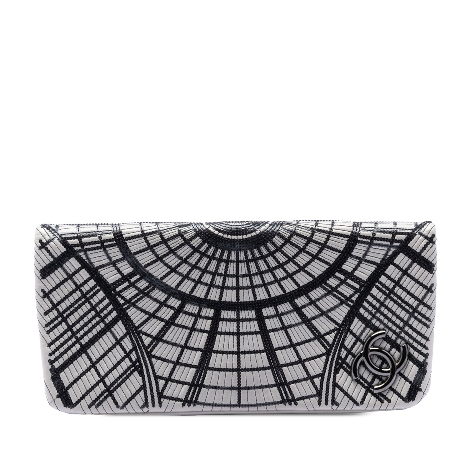 Chanel Grand Palais sequined lambskin clutch bag: Chanel Grand Palais sequined lambskin clutch bag This Chanel Sequin Embellished Lambskin Grand Palais Clutch is crafted from sequined lambskin leather in a sophisticated gray tone. The bag features a 