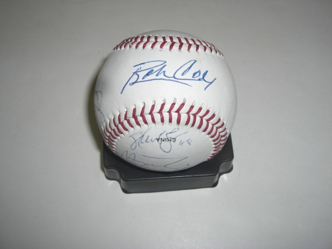 Signed MLB baseball with COA Bobby Cox John Smoltz Mark Lemke Glenn Hubbard: Signed MLB baseball with COA Bobby Cox John Smoltz Mark Lemke Glenn Hubbard This baseball has been signed by multiple notable figures, including Bobby Cox, John Smoltz, Mark Lemke, Glenn Hubbard, and 