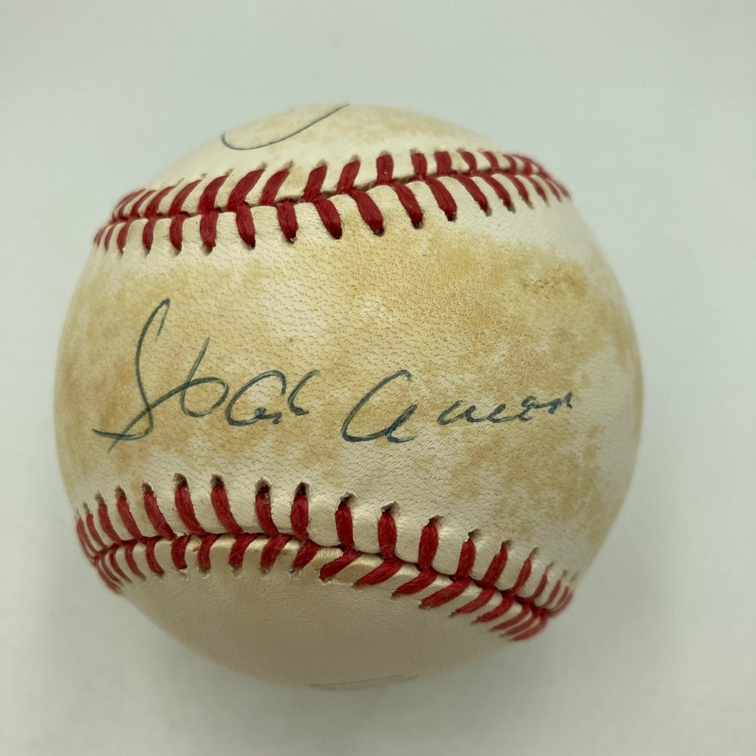 Baseball Signed by Hank Aaron Nolan Ryan Pete Rose with JSA Authentication: Baseball Signed by Hank Aaron Nolan Ryan Pete Rose with JSA Authentication This baseball features the autographs of Hank Aaron, Nolan Ryan, and Pete Rose, celebrated as the Kings of Baseball. The sign