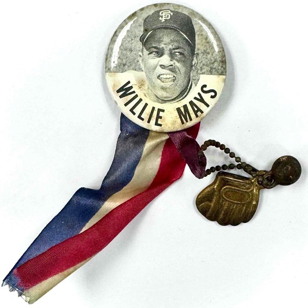 Willie Mays PM10 pin button with ribbon and brass charms (1 of 4)