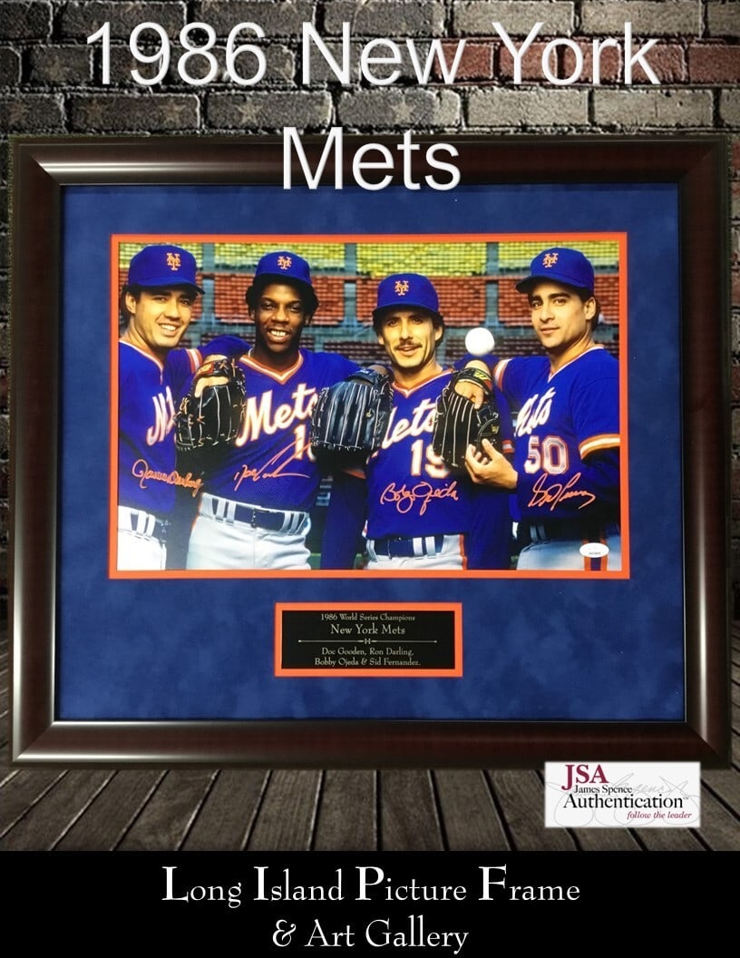 JSA Authenticated Mets Signed Framed Photo with Plaque 11 x 17: JSA Authenticated Mets Signed Framed Photo with Plaque 11 x 17 This custom-framed photograph features signatures from Dwight Gooden, Ron Darling, Bobby Ojeda, and Sid Fernandez of the 1986 New York Me