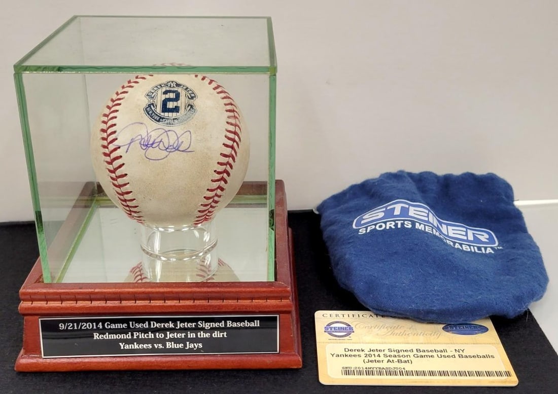 2014 Game Used Baseball Autographed by Derek Jeter Final Season MLB Steiner: 2014 Game Used Baseball Autographed by Derek Jeter Final Season MLB Steiner This is a game-used baseball from Derek Jeter's 2014 final season, signed by Derek Jeter. The baseball is officially license