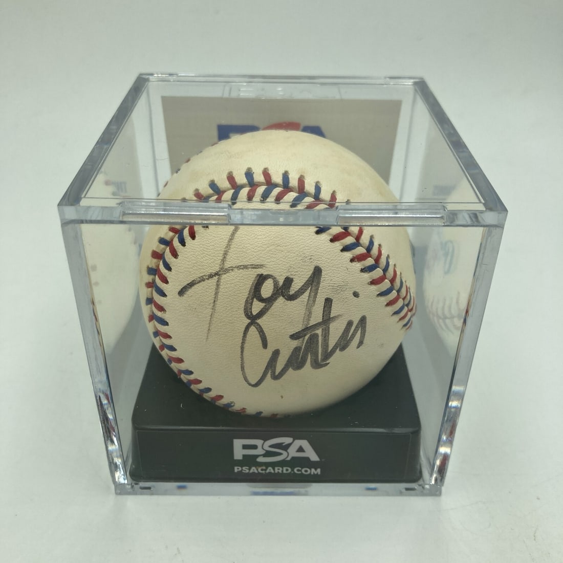 Tony Curtis Signed 1995 All Star Game Baseball PSA DNA COA: Tony Curtis Signed 1995 All Star Game Baseball PSA DNA COA This official 1995 All Star Game baseball is signed by the legendary Tony Curtis, complete with a PSA/DNA Certificate of Authenticity (COA). 