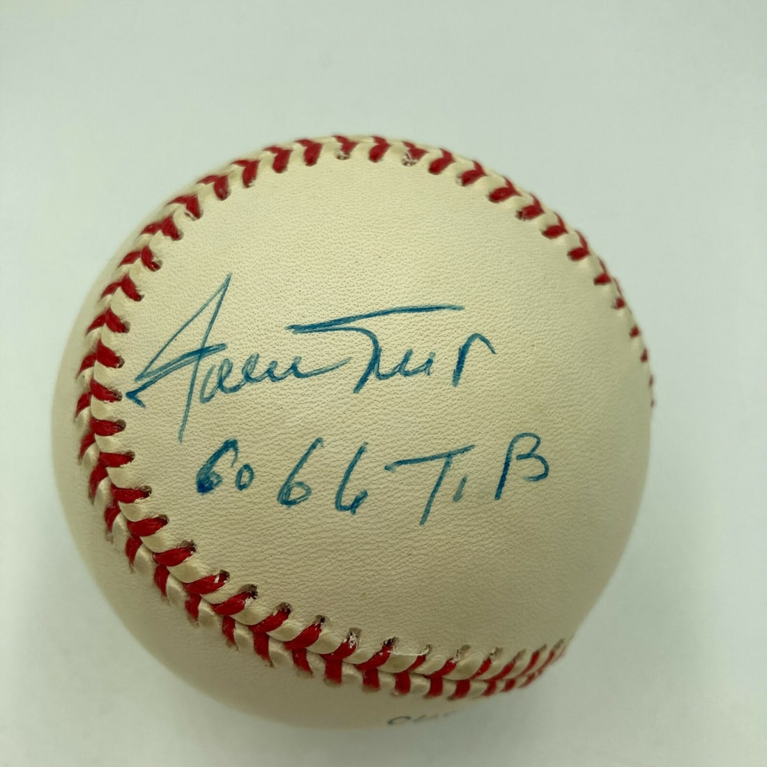 Willie Mays Hank Aaron Signed Baseball PSA DNA COA MLB: Willie Mays Hank Aaron Signed Baseball PSA DNA COA MLB This is a remarkable collectible featuring the autographs of legendary baseball players Willie Mays and Hank Aaron. The signed baseball is an ins