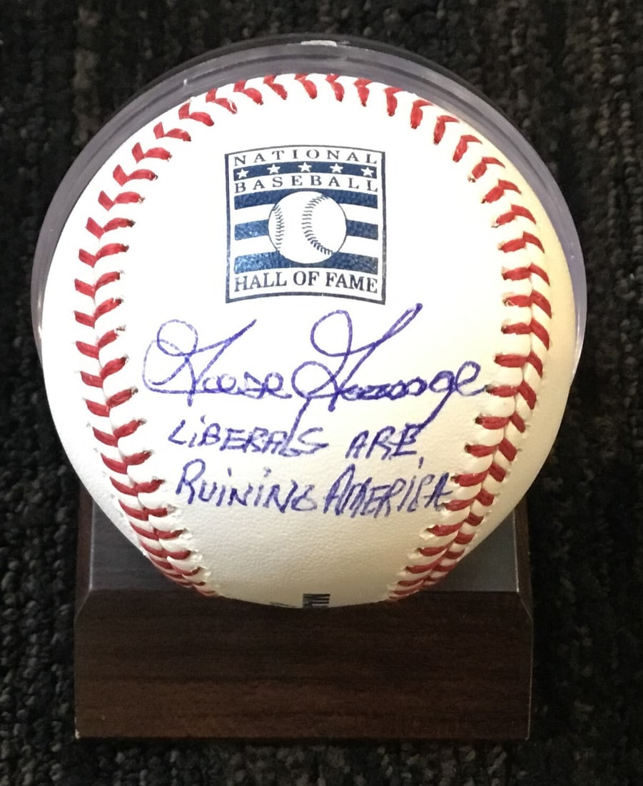 Goose Gossage Signed Yankees Baseball with Beckett Authentication (1 of 2)