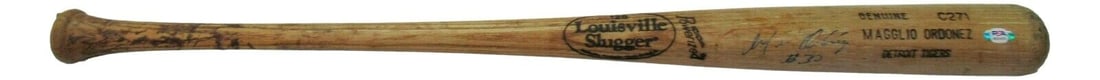 Louisville Slugger Game Used Bat Signed by Magglio Ordonez White Sox PSA/DNA: Louisville Slugger Game Used Bat Signed by Magglio Ordonez White Sox PSA/DNA This is a game-used, uncracked Louisville Slugger baseball bat signed by Magglio Ordonez of the Chicago White Sox. The bat 