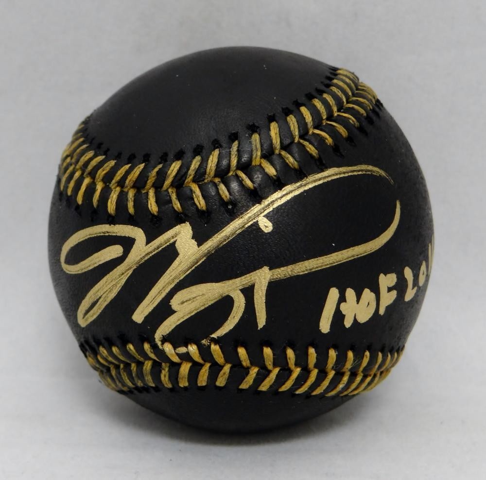 Autographed Rawlings OML Black Baseball Mike Piazza PSA DNA Auth: Autographed Rawlings OML Black Baseball Mike Piazza PSA DNA Auth This is a Rawlings Official Major League (OML) black baseball autographed by Mike Piazza. The baseball is an original item from the Uni