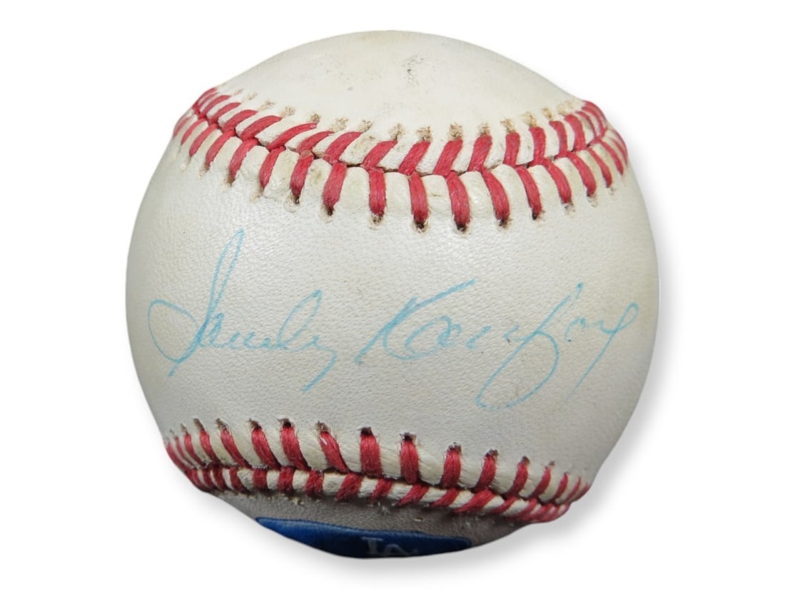 Sandy Koufax Signed Custom Baseball 1/1 Dodgers PSA Authenticated: Sandy Koufax Signed Custom Baseball 1/1 Dodgers PSA Authenticated This is a custom baseball signed by legendary player Sandy Koufax, known for his exceptional pitching with the Los Angeles Dodgers. Th