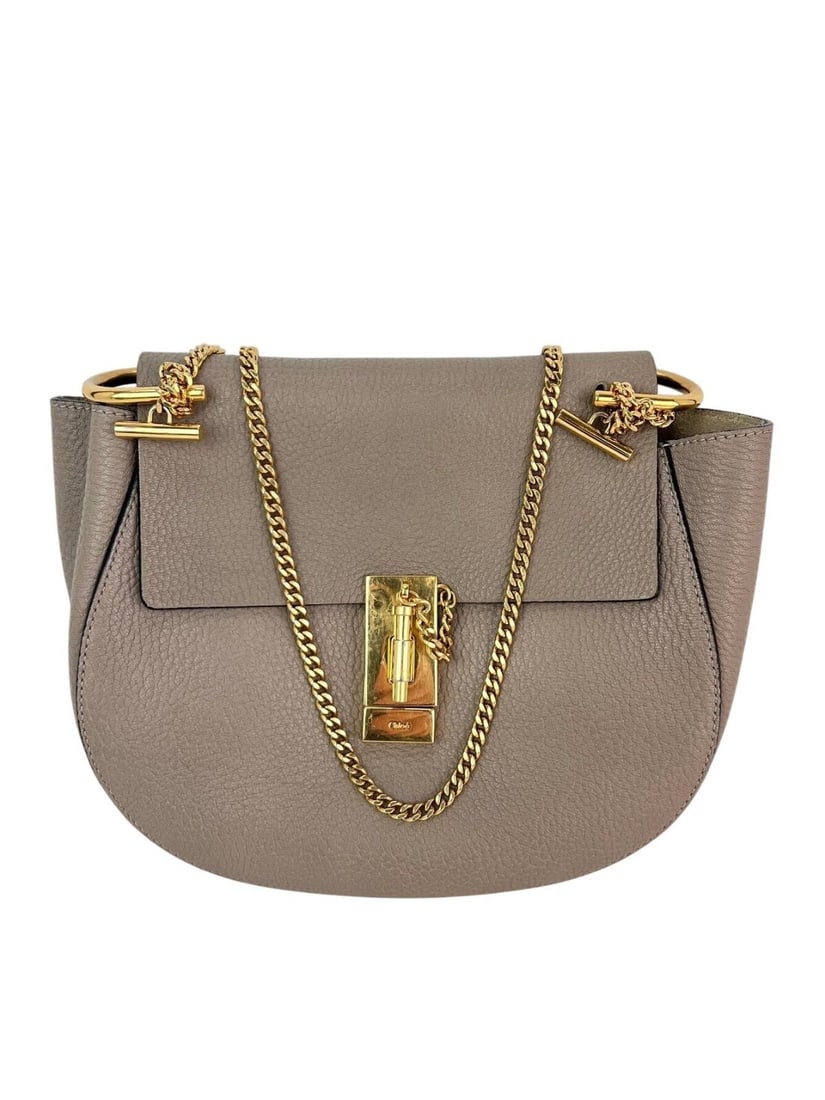 Chloe Drew Small Gray Grained Leather Shoulder Bag with Gold Hardware: Chloe Drew Small Gray Grained Leather Shoulder Bag with Gold Hardware Elevate your accessory collection with the Chloe Small Drew Shoulder Cross-body Bag, a stylish and versatile piece crafted from gr