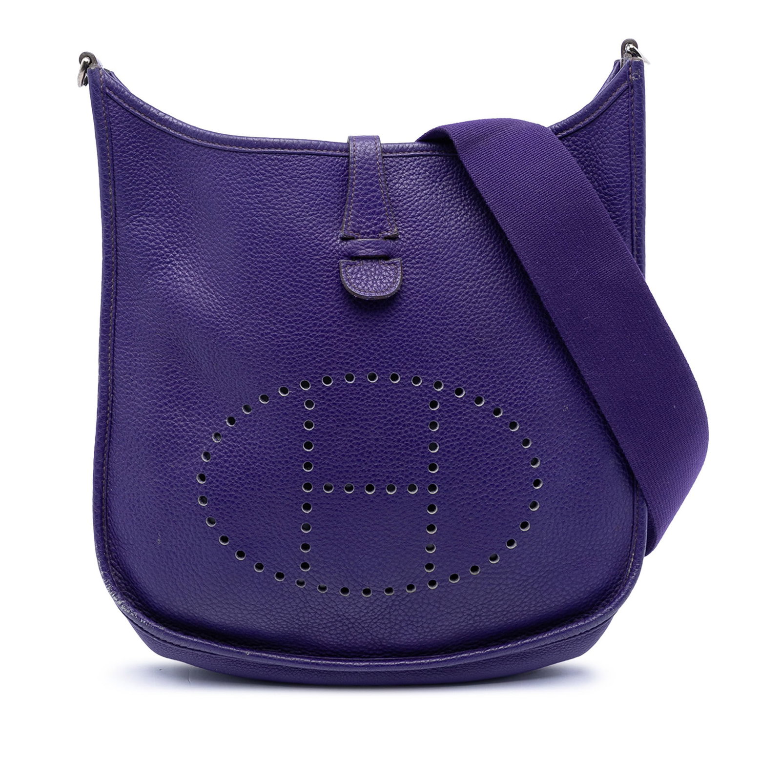 Hermes Evelyne III 29 Iris Clemence Leather Crossbody Bag: Hermes Evelyne III 29 Iris Clemence Leather Crossbody Bag The Hermes Clemence Evelyne III 29 is crafted from Clemence leather in a striking Iris purple shade. It features a removable and adjustable fl