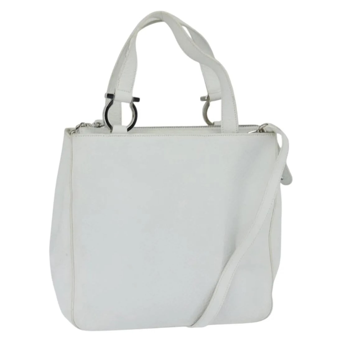 White Leather Handbag Salvatore Ferragamo Gancini 24cm x 22cm x 7cm: White Leather Handbag Salvatore Ferragamo Gancini 24cm x 22cm x 7cm This pre-owned Salvatore Ferragamo Gancini handbag for women features white leather construction with visible signs of use including