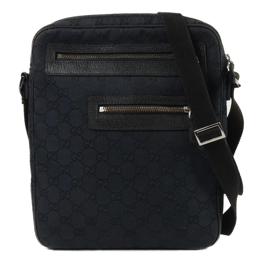 Gucci GG Canvas Black Shoulder Bag 92551: Gucci GG Canvas Black Shoulder Bag 92551 This Gucci GG shoulder bag features a sleek black canvas exterior and silver-tone hardware, offering a classic and versatile style. Made in Italy, the bag is d