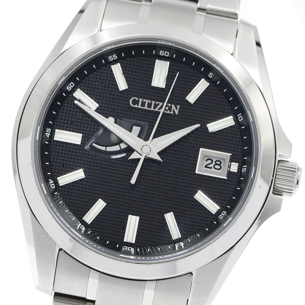 Citizen Eco-Drive Active Series Japan Wristwatch AQ1040-53E (1 of 7)