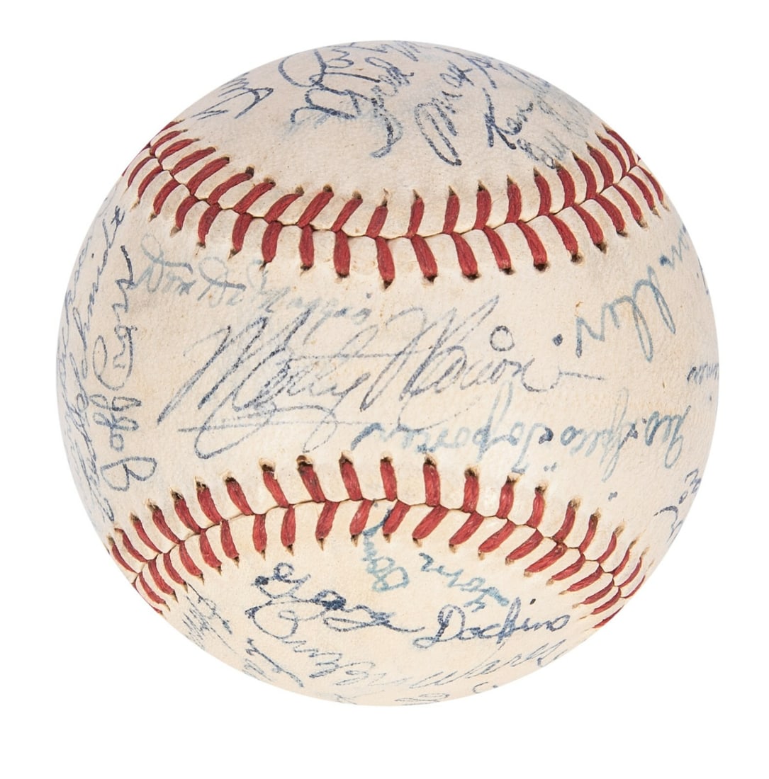 1946 World Series Signed Baseball St. Louis Cardinals Boston Red Sox JSA COA: 1946 World Series Signed Baseball St. Louis Cardinals Boston Red Sox JSA COA This official National League Ford C. Frick baseball commemorates the thrilling 1946 World Series between the St. Louis Car
