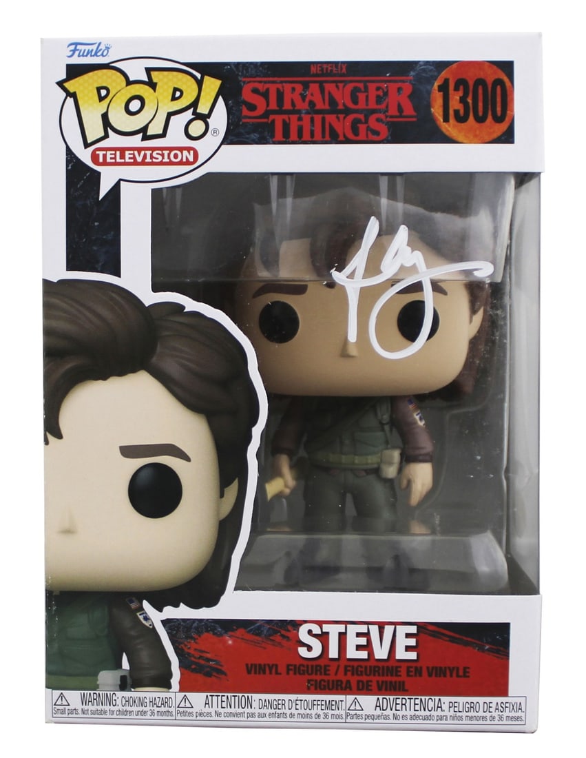 JSA signed Steve #1300 Funko Pop by Joe Keery Stranger Things (1 of 7)