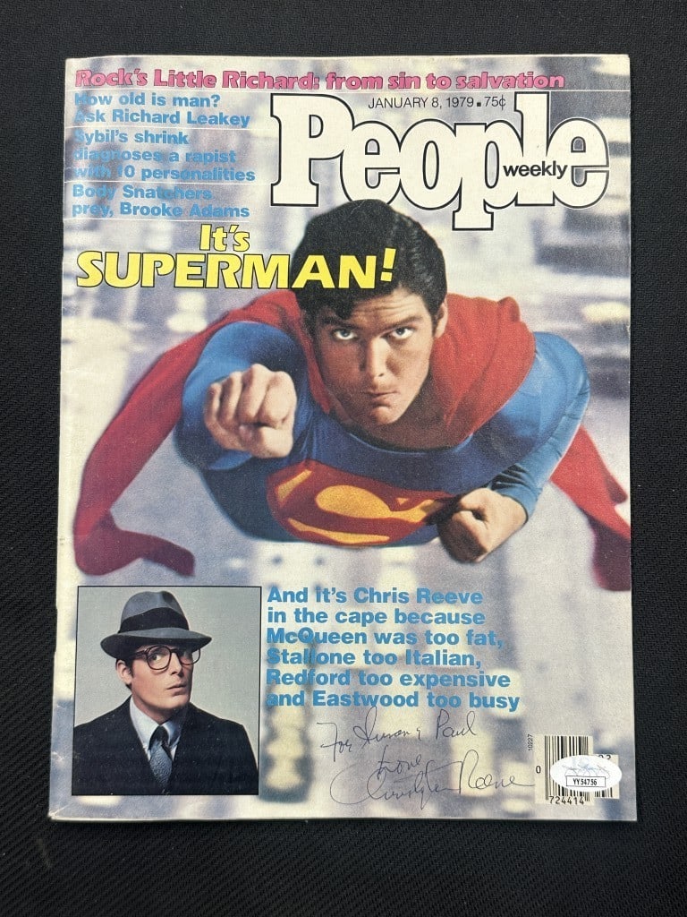 Christopher Reeve signed People Weekly magazine JSA authenticated Superman: Christopher Reeve signed People Weekly magazine JSA authenticated Superman This is an original People Weekly Magazine featuring a genuine autograph by Christopher Reeve, known for his iconic role as S