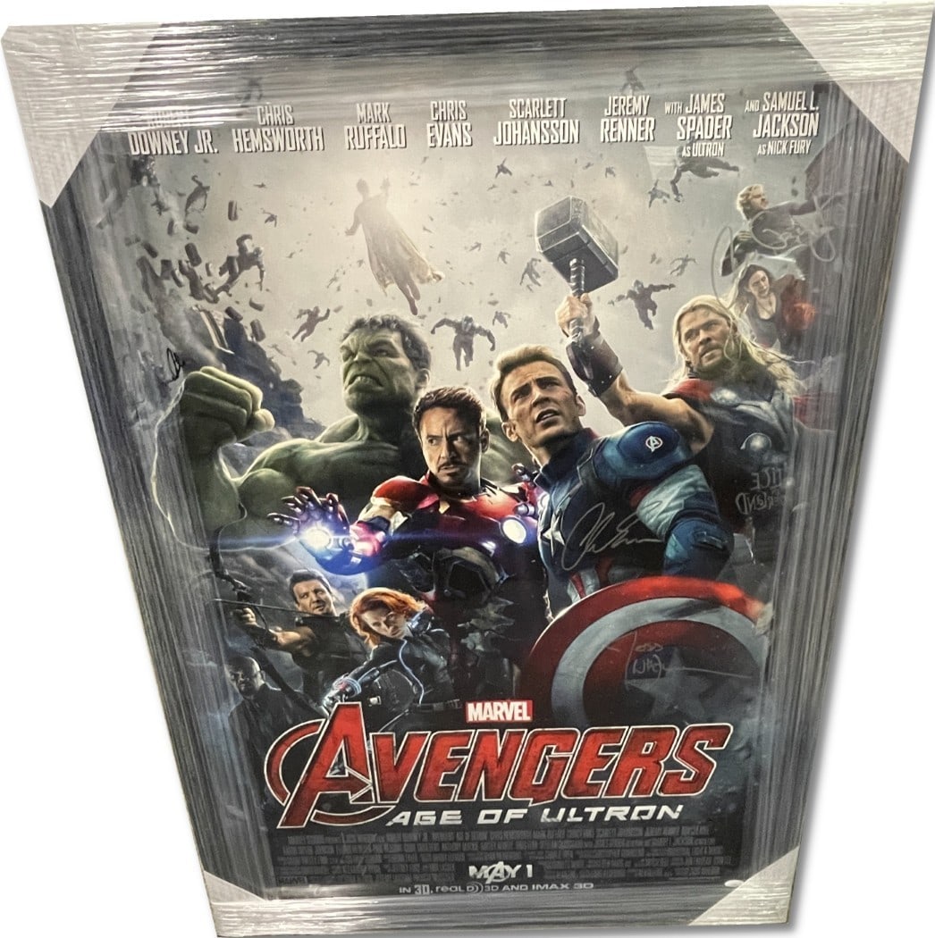 Avengers Age of Ultron Signed Poster Framed by Chris Evans +4 JSA Authenticated: Avengers Age of Ultron Signed Poster Framed by Chris Evans +4 JSA Authenticated This stunning Avengers: Age of Ultron poster features the signatures of five key cast members, including Chris Evans, Ja