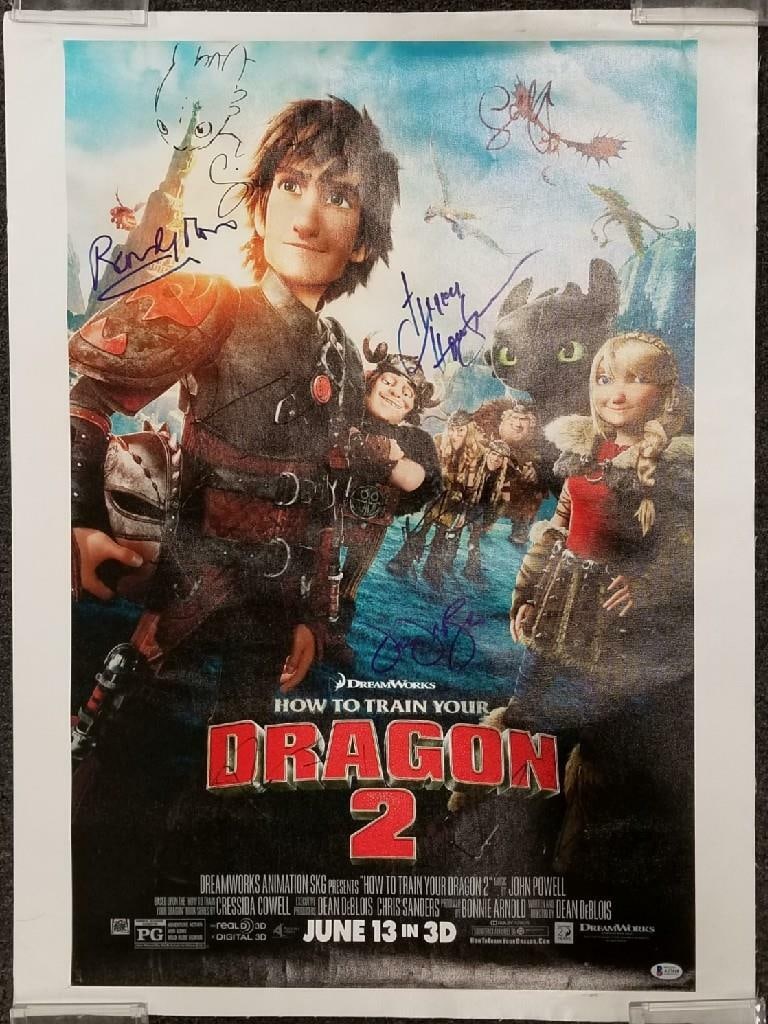 20x30 Canvas Poster Signed by 10 How to Train Your Dragon 2 Cast Beckett COA: 20x30 Canvas Poster Signed by 10 How to Train Your Dragon 2 Cast Beckett COA This original 20x30 canvas photo from How to Train Your Dragon 2 is hand-signed by ten cast members. The item includes auth
