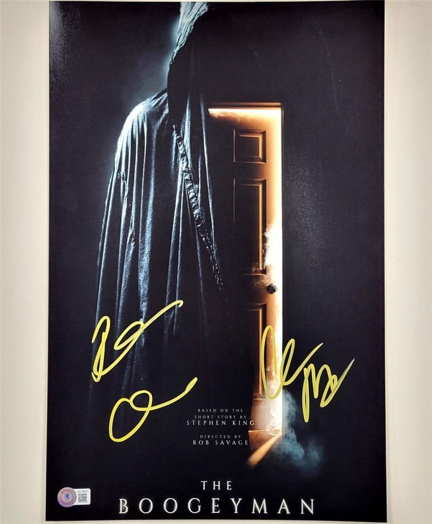 The Boogeyman Signed 11x17 Photo by Savage Messina Dastmalchian Beckett Authenticated: The Boogeyman Signed 11x17 Photo by Savage Messina Dastmalchian Beckett Authenticated This is an original 11x17 photograph from the movie 'The Boogeyman,' featuring the autographs of director Rob Sava