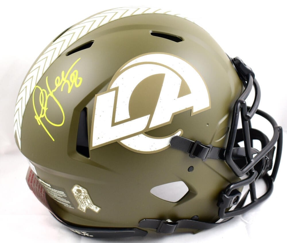 Marshall Faulk autographed St. Louis Rams full size Speed Authentic helmet Beckett: Marshall Faulk autographed St. Louis Rams full size Speed Authentic helmet Beckett This is an original, pre-owned full-size authentic helmet signed by Marshall Faulk and associated with the St. Louis 