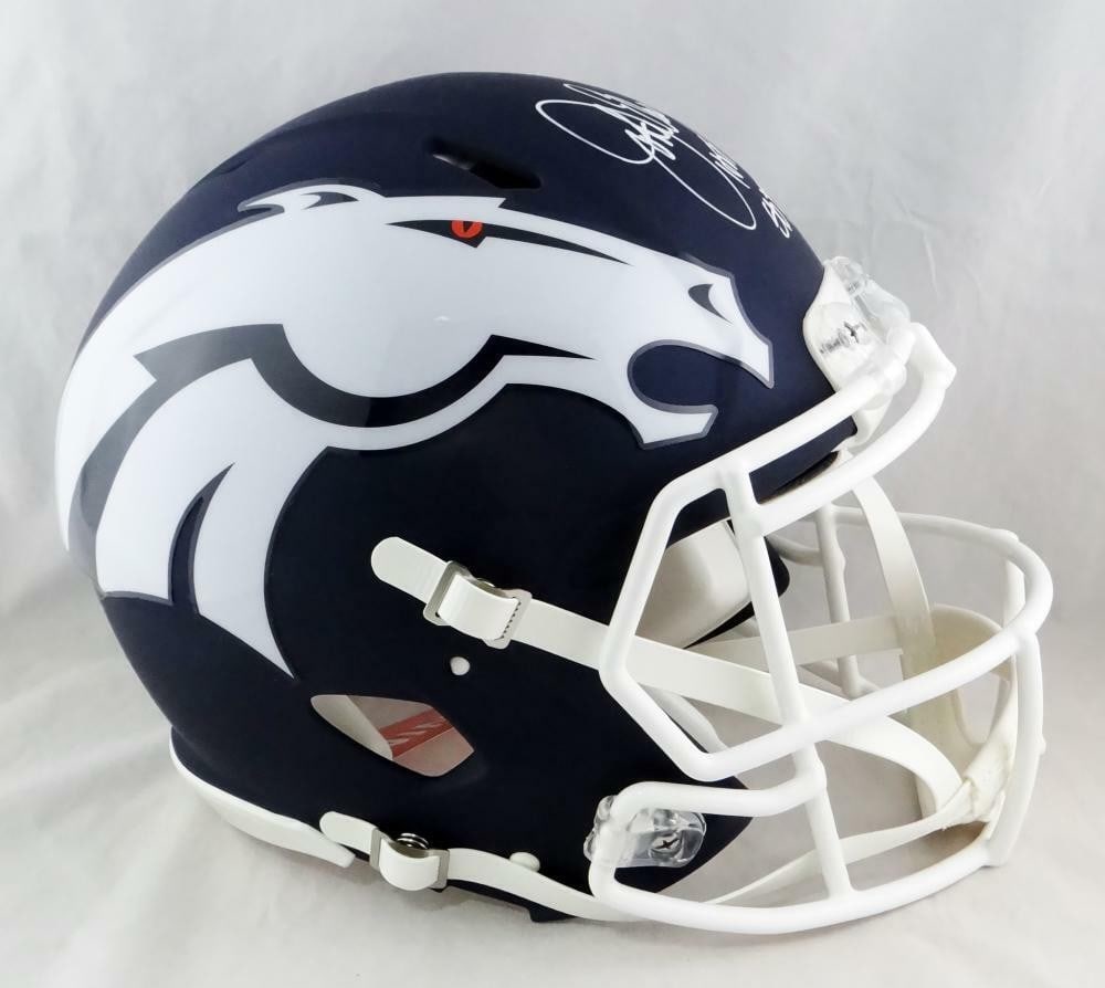 Beckett Auth John Elway Signed Denver Broncos Full Size AMP Speed Helmet: Beckett Auth John Elway Signed Denver Broncos Full Size AMP Speed Helmet This is an authentic Denver Broncos full-size AMP Speed helmet signed by John Elway, featuring two inscriptions. The autograph 