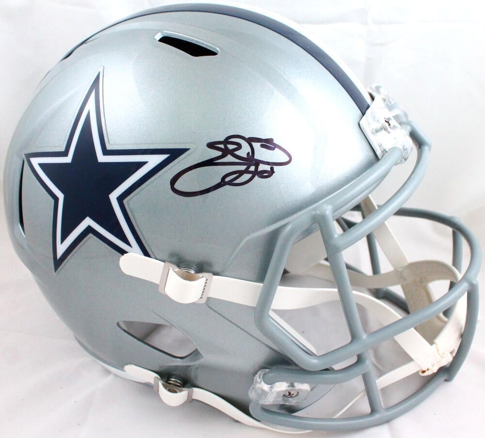 Dallas Cowboys Full Size Speed Helmet Signed by Emmitt Smith with Beckett Hologram: Dallas Cowboys Full Size Speed Helmet Signed by Emmitt Smith with Beckett Hologram This is a full-size Dallas Cowboys Speed helmet autographed by Emmitt Smith. The signature has been authenticated by 