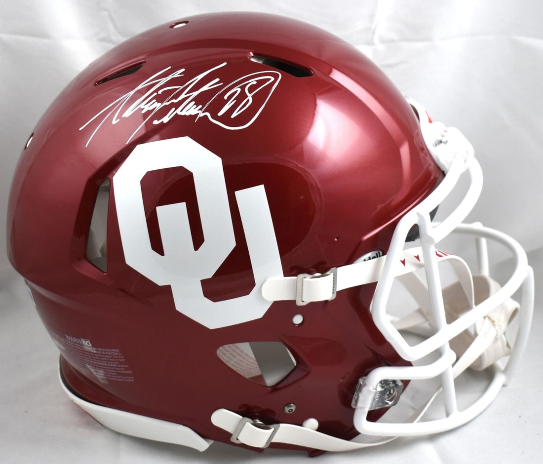 Oklahoma Sooners Full Size Speed Authentic Helmet Signed by Adrian Peterson Beckett Holo: Oklahoma Sooners Full Size Speed Authentic Helmet Signed by Adrian Peterson Beckett Holo This is a pre-owned Oklahoma Sooners full-size Speed Authentic football helmet, signed by Adrian Peterson. The 