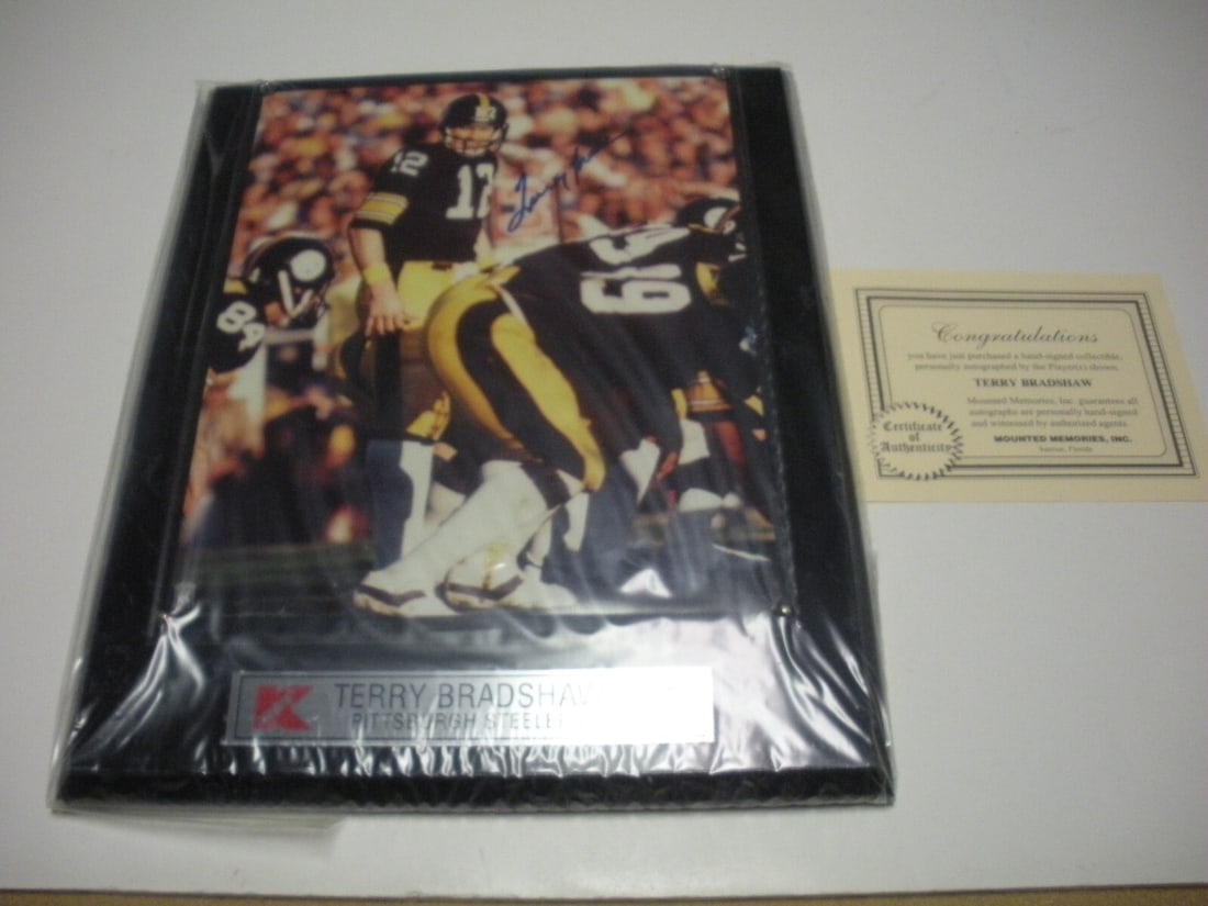 Signed Terry Bradshaw Steelers 8x10 Framed Photo With COA Mounted Memories (1 of 1)