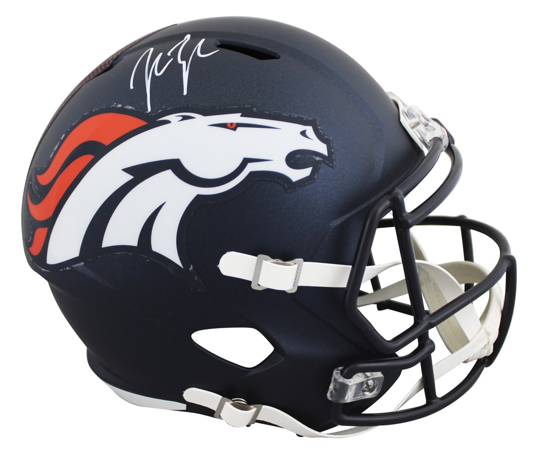 John Lynch Autographed 2024 Broncos Full Size Speed Helmet BAS Witnessed: John Lynch Autographed 2024 Broncos Full Size Speed Helmet BAS Witnessed Celebrate the legacy of John Lynch with this authentic 2024 Riddell Full Size Speed Replica Helmet, personally signed by the De