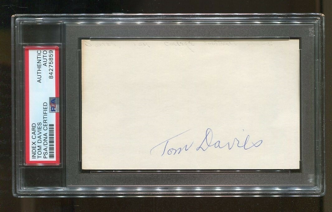 Tom Davies Autographed 3x5 Index Card PSA/DNA Football Memorabilia: Tom Davies Autographed 3x5 Index Card PSA/DNA Football Memorabilia This is an original autographed index card measuring 3x5 inches featuring the signature of Tom Davies, a notable figure in football h