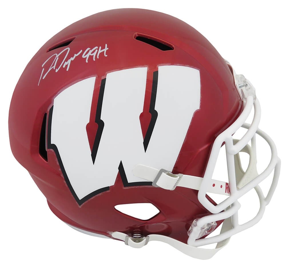 Wisconsin Badgers Full Size Flash Helmet Signed by Ron Dayne with 99H Inscription COA: Wisconsin Badgers Full Size Flash Helmet Signed by Ron Dayne with 99H Inscription COA This Wisconsin Badgers Flash Riddell full size speed replica helmet is signed by Ron Dayne and features a '99H' in