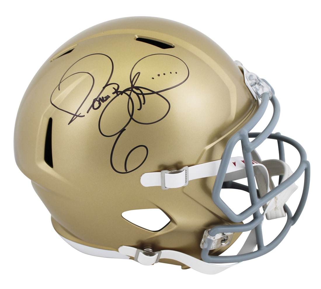 Jerome Bettis Notre Dame signed Riddell Speed Rep helmet BAS witnessed: Jerome Bettis Notre Dame signed Riddell Speed Rep helmet BAS witnessed This Riddell full-size Speed replica helmet features the Notre Dame Fighting Irish branding and has been personally signed by Jer