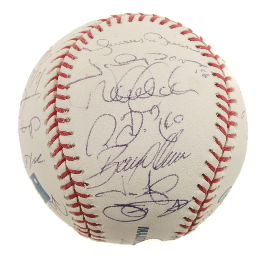 2006 New York Yankees 24-Signature Steiner COA Baseball: 2006 New York Yankees 24-Signature Steiner COA Baseball This is an official Major League Baseball (Selig) signed in blue ink by 24 members of the 2006 New York Yankees. Notable signatures include Joe 