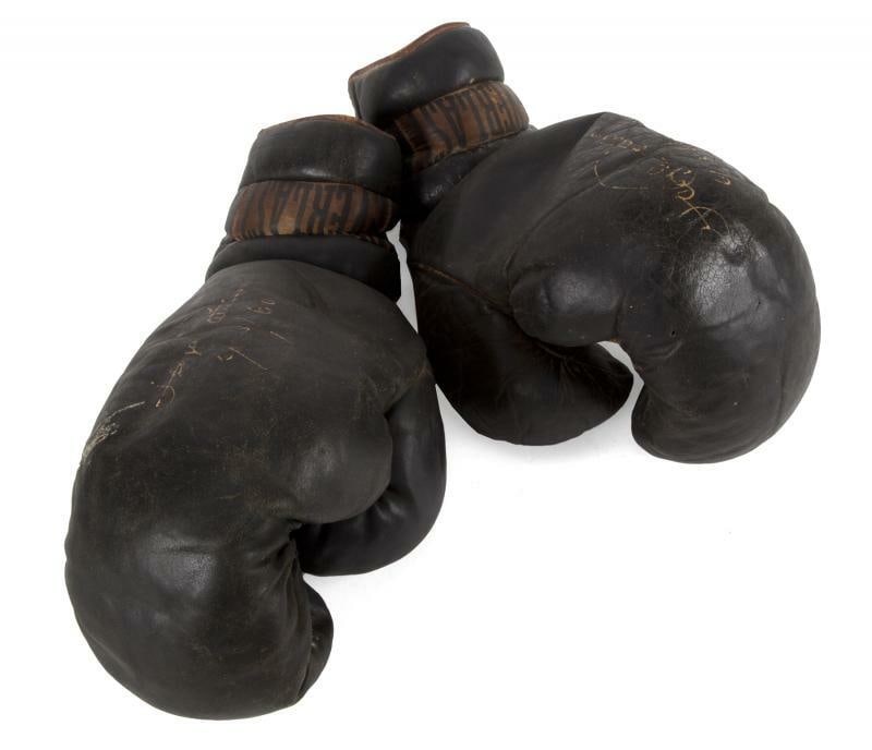 Floyd Patterson Signed Vintage 1960 Everlast Boxing Gloves with JSA COA (1 of 10)