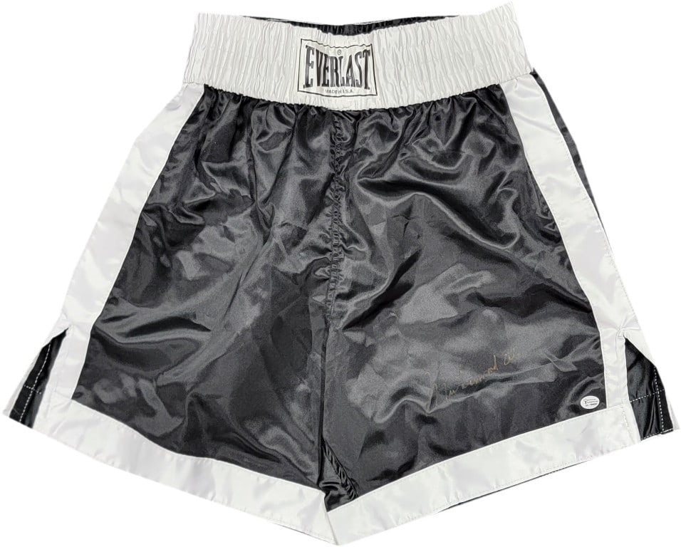 Authentic Everlast Boxing Trunks Hand Signed by Muhammad Ali (1 of 4)
