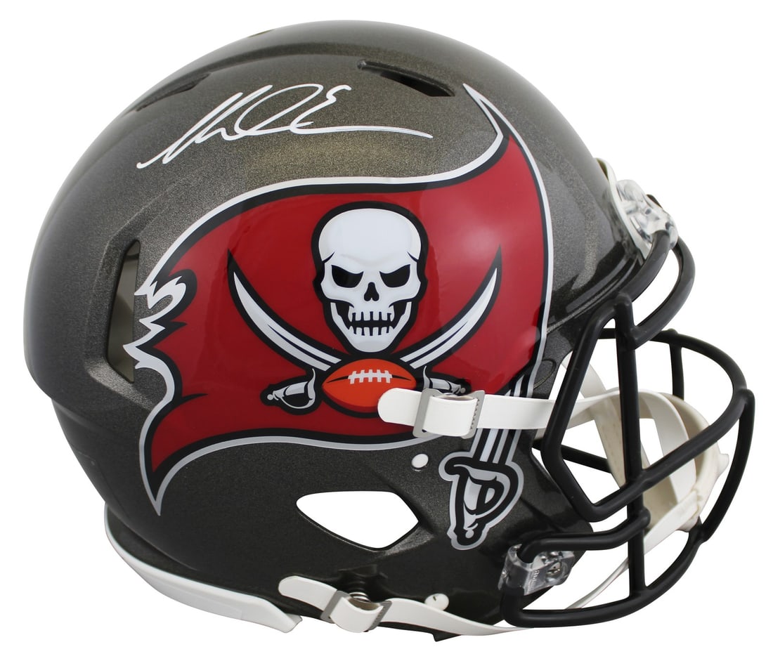 Mike Evans Autographed Tampa Bay Buccaneers Full Size Speed Pro Helmet BAS Witnessed: Mike Evans Autographed Tampa Bay Buccaneers Full Size Speed Pro Helmet BAS Witnessed This is an authentic Riddell Full Size Speed Proline Helmet personally signed by Mike Evans of the Tampa Bay Buccan