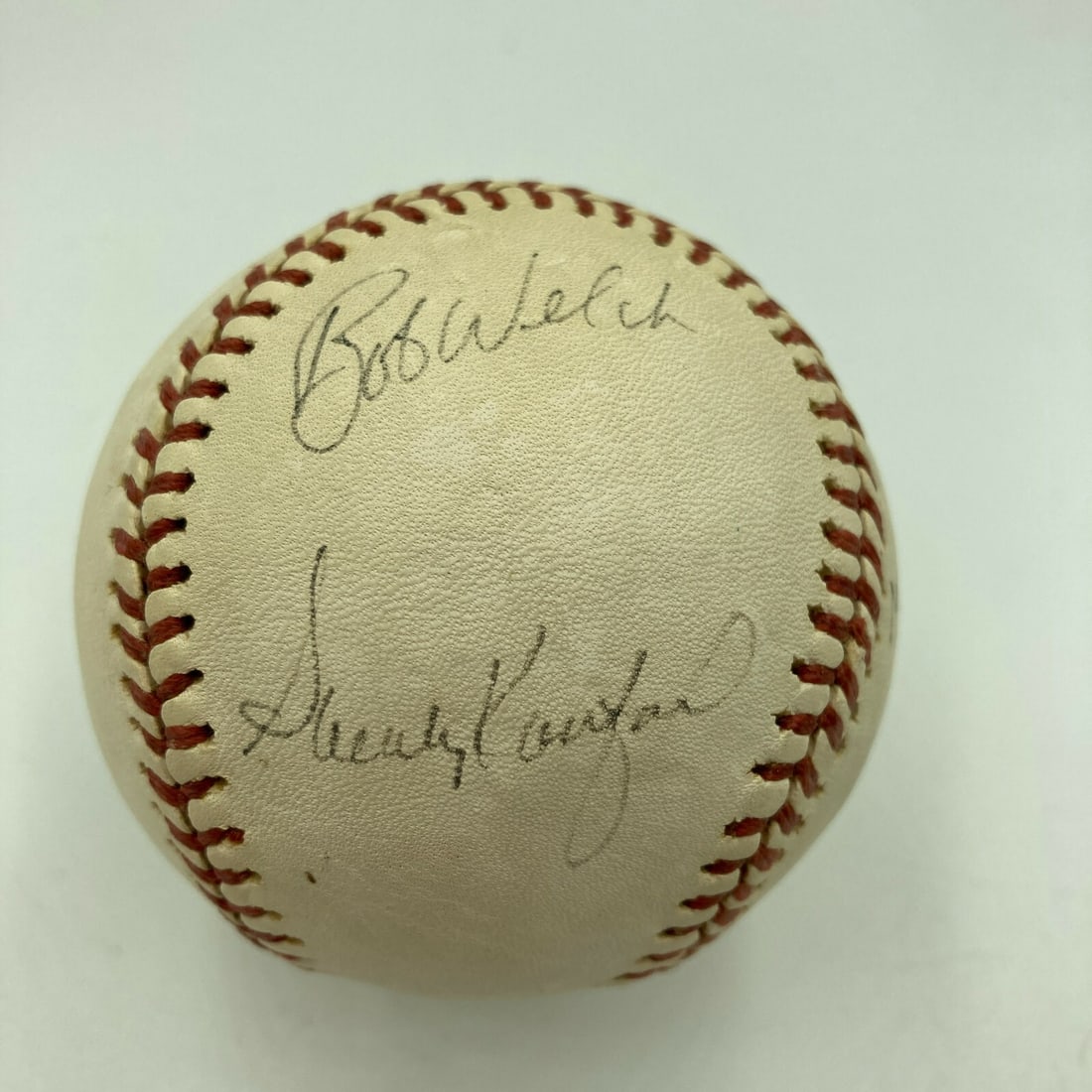 Sandy Koufax Twice Signed Baseball Los Angeles Dodgers JSA COA: Sandy Koufax Twice Signed Baseball Los Angeles Dodgers JSA COA This is a remarkable Los Angeles Dodgers legends baseball featuring the twice-signed autograph of Hall of Famer Sandy Koufax. The ball is