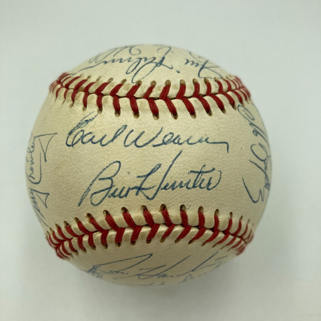 1970 Baltimore Orioles Team Signed Baseball with JSA Authentication: 1970 Baltimore Orioles Team Signed Baseball with JSA Authentication Celebrate the legacy of the 1970 Baltimore Orioles with this authentic team-signed baseball, featuring 27 signatures from members of