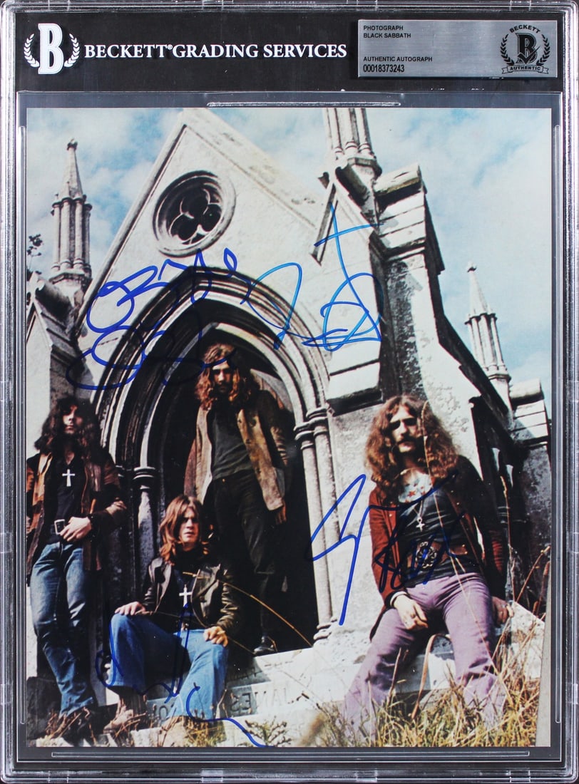 Black Sabbath Signed 8x10 Photo by Osbourne Butler Ward Iommi Beckett Authenticated: Black Sabbath Signed 8x10 Photo by Osbourne Butler Ward Iommi Beckett Authenticated This is an autographed 8x10 photograph featuring the legendary members of Black Sabbath: Ozzy Osbourne, Geezer Butle