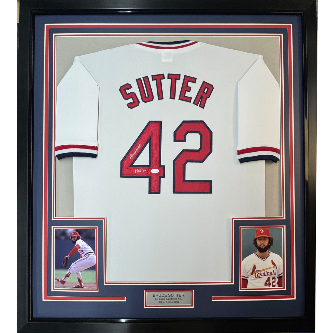 Framed Bruce Sutter Autographed Jersey with JSA COA 33x42 St. Louis Cardinals: Framed Bruce Sutter Autographed Jersey with JSA COA 33x42 St. Louis Cardinals Celebrate the legacy of Bruce Sutter with this framed and autographed St. Louis Cardinals white jersey. The jersey is auth