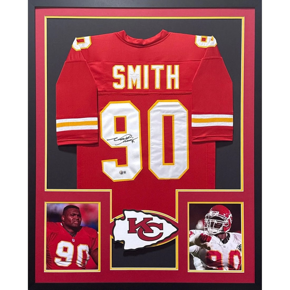 Beckett Authenticated Neil Smith Chiefs Framed Jersey: Beckett Authenticated Neil Smith Chiefs Framed Jersey This framed Kansas City Chiefs jersey is autographed by Neil Smith and includes authentication from Beckett, featuring a tamper-proof sticker and 