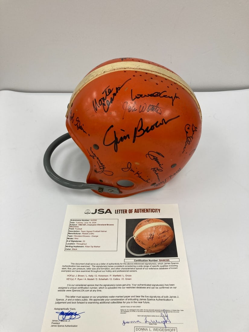 Cleveland Browns game used Riddell helmet with 23 team autographs JSA COA: Cleveland Browns game used Riddell helmet with 23 team autographs JSA COA This is a 1964 Cleveland Browns size 7 Riddell game-used suspension helmet from the team's 1964 NFL Championship season. It is