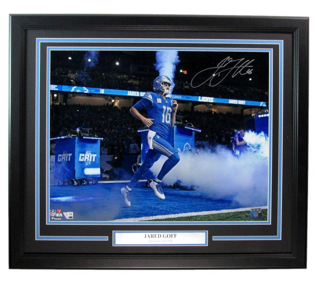 Jared Goff Autographed 16x20 Framed Photo Detroit Lions Fanatics: Jared Goff Autographed 16x20 Framed Photo Detroit Lions Fanatics Capture a moment of NFL history with this framed 16x20 photograph featuring Jared Goff, the talented quarterback of the Detroit Lions. 