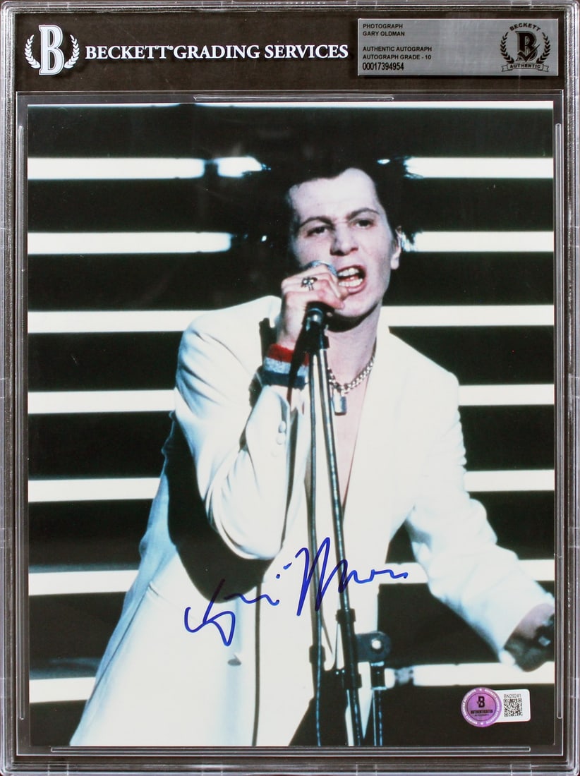 Gary Oldman Sid and Nancy Signed 8x10 Photo Gem Mint 10 Beckett Authenticated: Gary Oldman Sid and Nancy Signed 8x10 Photo Gem Mint 10 Beckett Authenticated This stunning 8x10 photograph features a personal autograph from Gary Oldman, renowned for his role in the film 'Sid and N