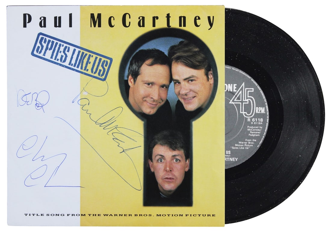 Beckett Authenticated Spies Like Us 45 RPM Sleeve Signed by McCartney Chase Aykroyd (1 of 6)