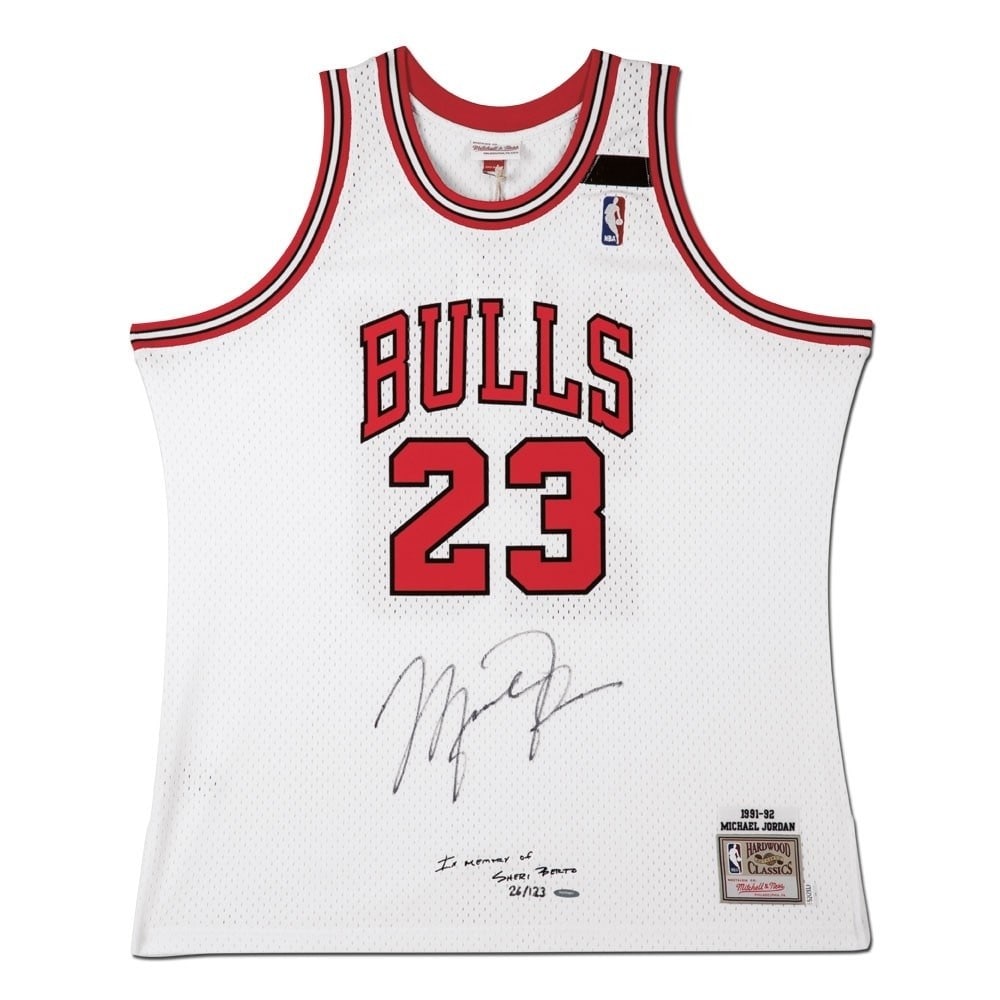 Michael Jordan Autographed 1991-92 Mitchell & Ness Bulls Jersey #123 Upper Deck Authenticated: Michael Jordan Autographed 1991-92 Mitchell & Ness Bulls Jersey #123 Upper Deck Authenticated This is an original Michael Jordan autographed 1991-92 Mitchell & Ness Chicago Bulls jersey. The item is p